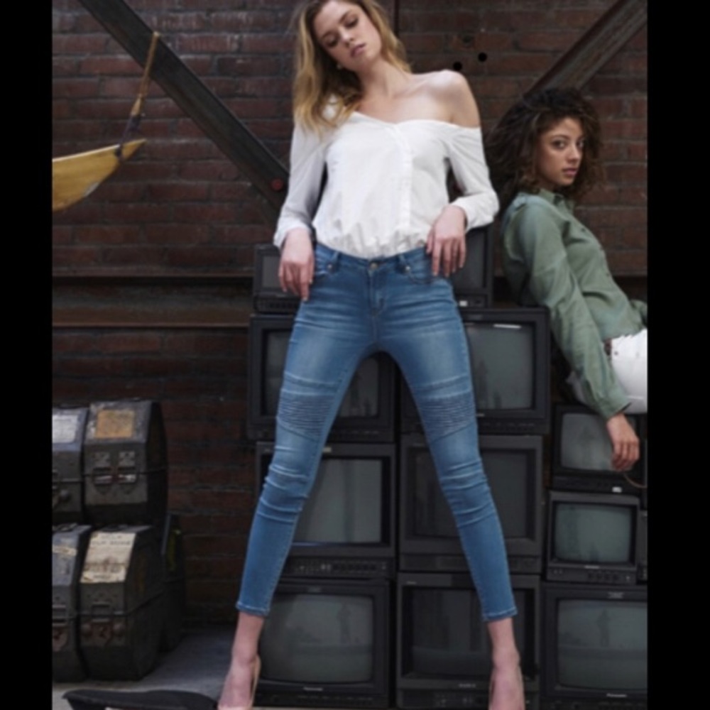 EN JEAN Flattering NWT Stretch Denim Moto Jeans